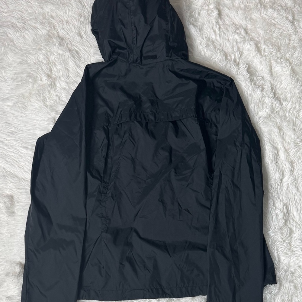 Columbia black windbreaker - Picture 8 of 8